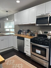 546 7th St in Buffalo, NY - Building Photo - Building Photo