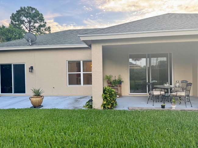 property at 3601 SW Ballweg St