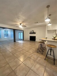 13 Canyon Oak Pl in Spring, TX - Foto de edificio - Building Photo