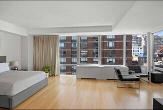 245 W 19th St, Unit PH1 in New York, NY - Building Photo - Building Photo