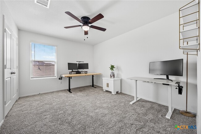 property at 141 Rowdy Yates Wy