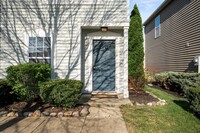 10891 Rose Ln in Ingalls, IN - Foto de edificio - Building Photo