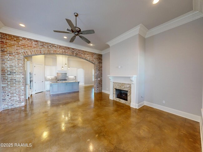 405 Dunvegan Ct in Lafayette, LA - Building Photo - Building Photo