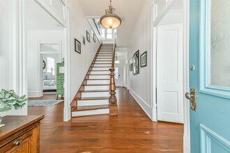 3301 Ave N Ursuline St in Galveston, TX - Building Photo - Building Photo