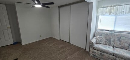 516 Jason Dr in Lady Lake, FL - Building Photo - Building Photo