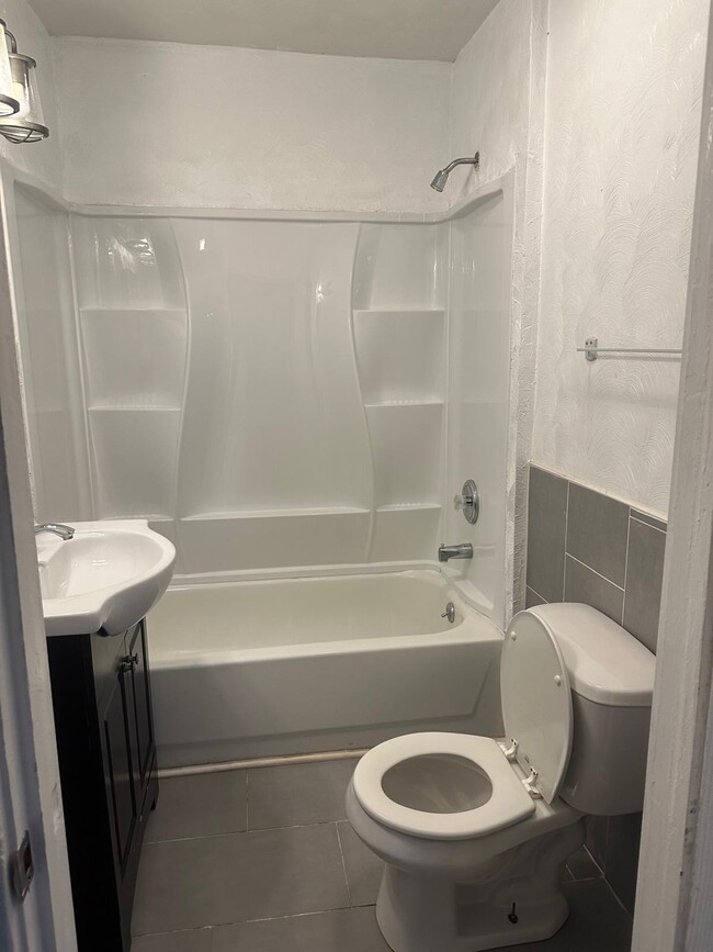 property at 5004 Euclid Ave