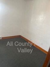 7331 W 60th Pl in Summit, IL - Building Photo - Building Photo