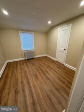 608 DeKalb St-Unit -2 in Bridgeport, PA - Foto de edificio - Building Photo