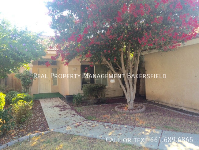 property at 3605 Southpass Dr