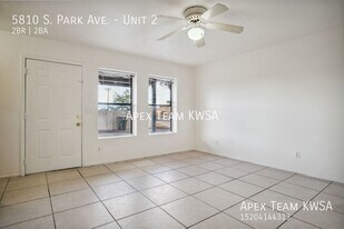 5810 S Park Ave in Tucson, AZ - Building Photo