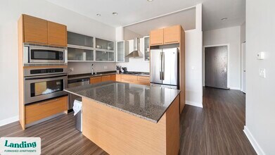 1222 W Madison St in Chicago, IL - Building Photo - Building Photo