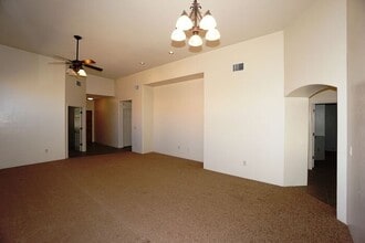 48 S Happy Valley Saddle Dr in Tucson, AZ - Building Photo - Building Photo