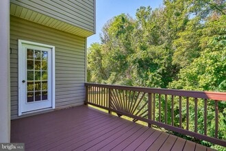 20515 Blue Heron Terrace in Sterling, VA - Building Photo - Building Photo