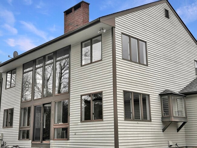 6 Bancroft St in Pepperell, MA - Building Photo - Building Photo