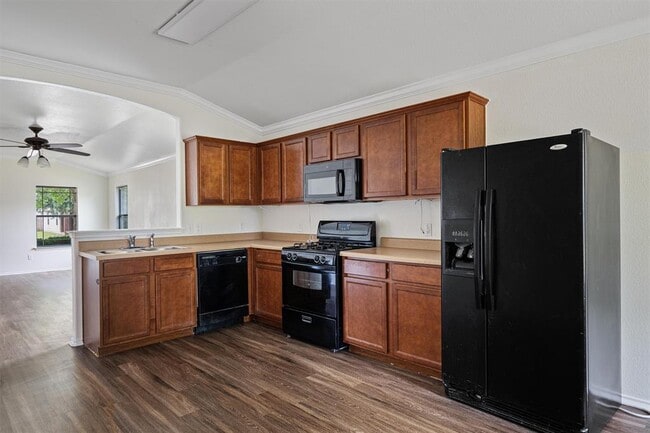 1106 Canada Wild Dr in Buda, TX - Building Photo - Building Photo