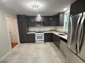 360 W South Orange Ave in South Orange, NJ - Building Photo