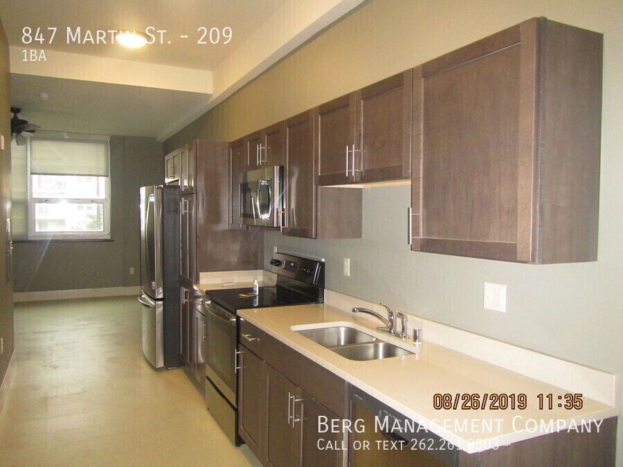 847 Martin St in Waukesha, WI - Building Photo