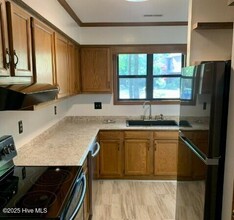 1212 Ash Cir in Winterville, NC - Building Photo - Building Photo