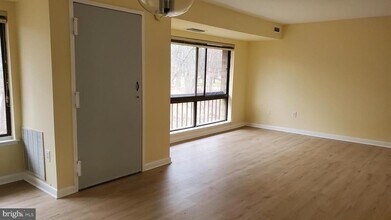 8854 Spiral Cut in Columbia, MD - Building Photo - Building Photo