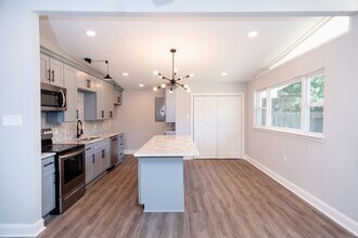 2184 3rd St in Mandeville, LA - Building Photo - Building Photo