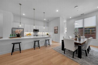 13351 Goodland St in Dallas, TX - Building Photo - Building Photo