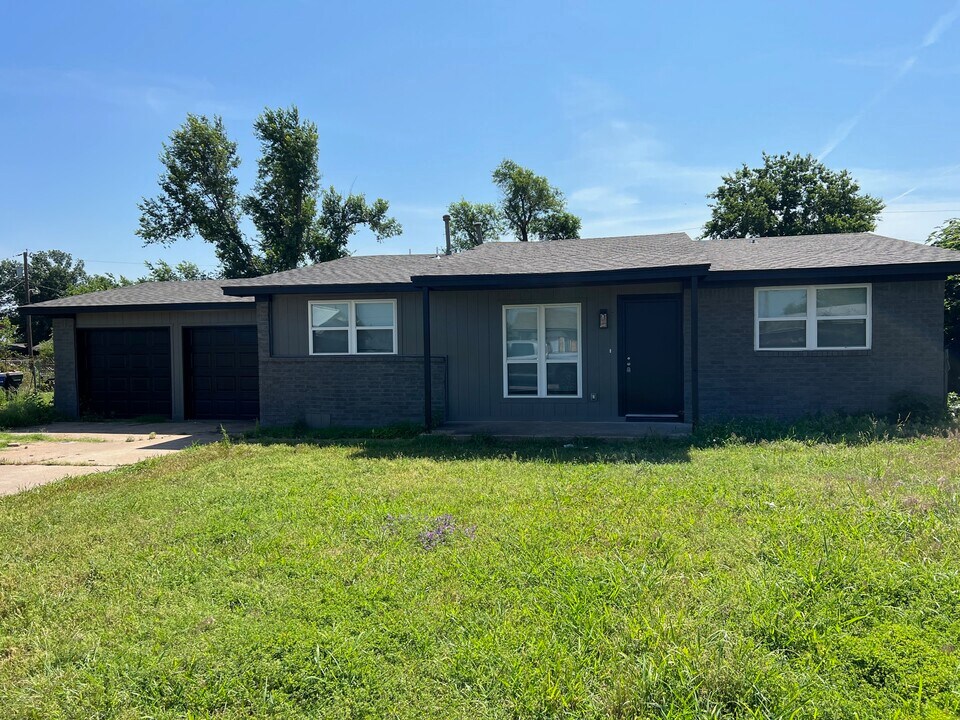 107 Windsor Dr Photo