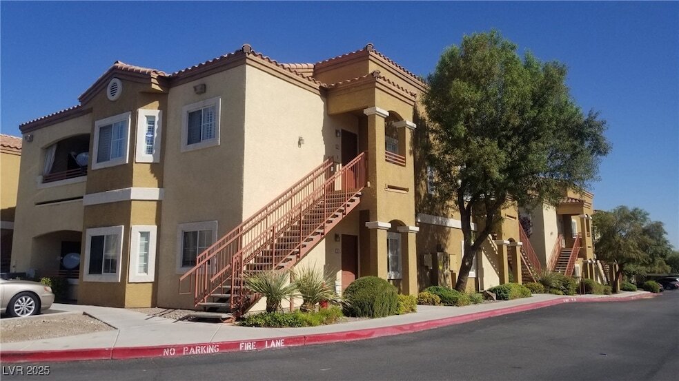 6160 Rumrill St, Unit 228 in Las Vegas, NV - Foto de edificio
