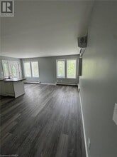 106 Marlborough St in Brantford, ON - Building Photo - Building Photo