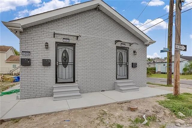 3301 First St in New Orleans, LA - Building Photo