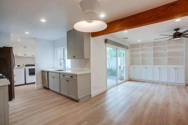 property at 1228 Evergreen Dr