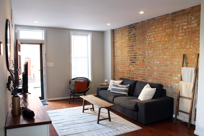 property at 416 E Gittings St.