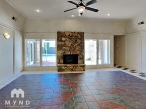 7320 Campbell Rd in Dallas, TX - Building Photo - Building Photo