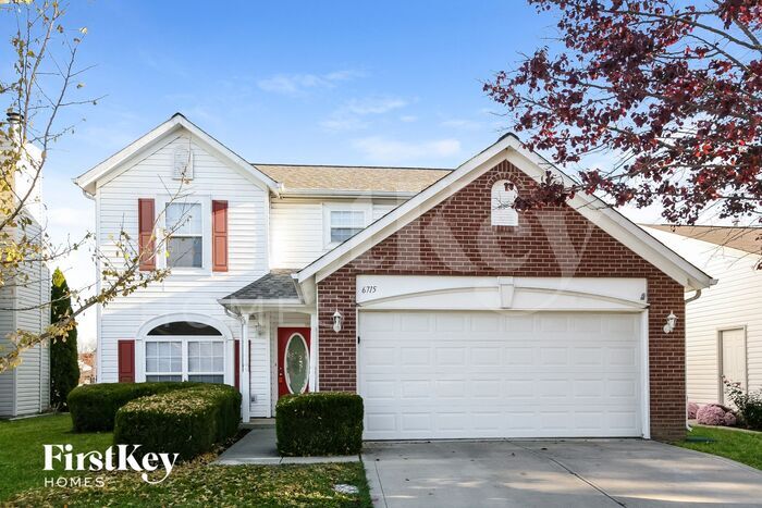 6715 Wimbledon Dr in Zionsville, IN - Building Photo