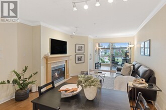 2929-2929 W 4th Ave in Vancouver, BC - Building Photo - Building Photo
