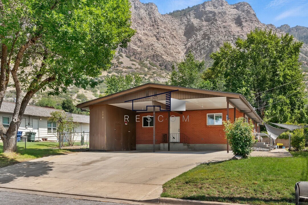 220 Tyler Ave in Ogden, UT - Building Photo