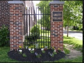 William Stanley Ablett Village in Camden, NJ - Foto de edificio - Building Photo