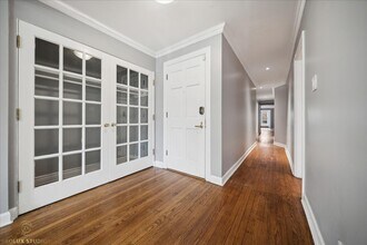 1433 N Dearborn St, Unit Apt 2 in Chicago, IL - Building Photo - Building Photo