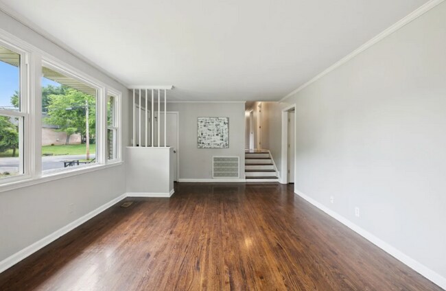 6528 Premier Dr in Nashville, TN - Building Photo - Building Photo