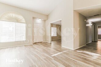 1380 W Gary Dr in Chandler, AZ - Building Photo - Building Photo