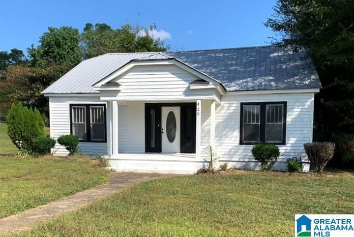 425 Oak St in Bessemer, AL - Building Photo