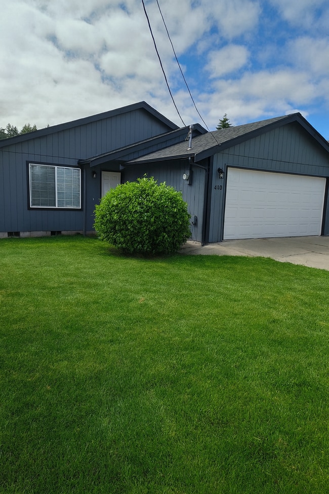 property at 410 175th St S