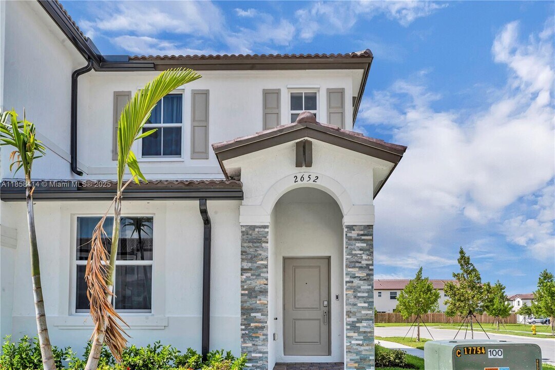 2652 SE 28th St in Homestead, FL - Building Photo
