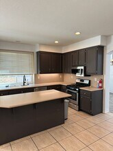23398 Mt Ashland Ct in Murrieta, CA - Building Photo - Building Photo