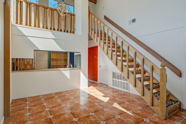 302 Venture Blvd S in Lago Vista, TX - Building Photo - Building Photo