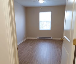 Woodbury Gardens in Fredericton, NB - Building Photo - Building Photo