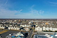 33 Cooper Ave in Long Branch, NJ - Foto de edificio - Building Photo