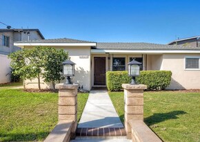 1831 S Horne St in Oceanside, CA - Building Photo