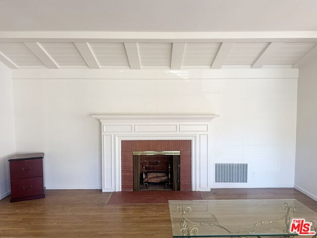 13054 Hartsook St in Los Angeles, CA - Building Photo - Building Photo