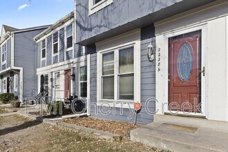 2228 S Jasper Way in Aurora, CO - Building Photo - Building Photo