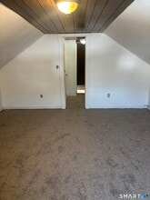 88 Walnut St in East Hartford, CT - Building Photo - Building Photo